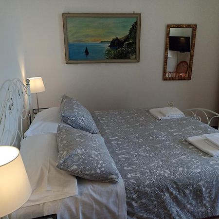 Appartamento Giovanna Riomaggiore Buitenkant foto